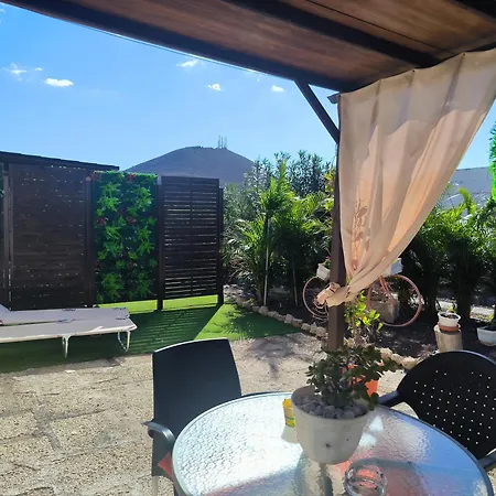 Daita 1 * غراناديا دي أبونا